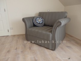 rozkládací křeslo KR02